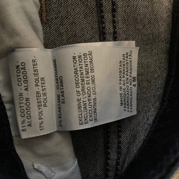 Signature Levi Stauss Jeans Dark Wash Modern Bootcut  4M Cotton Blend EUC 28x31 - Picture 9 of 10